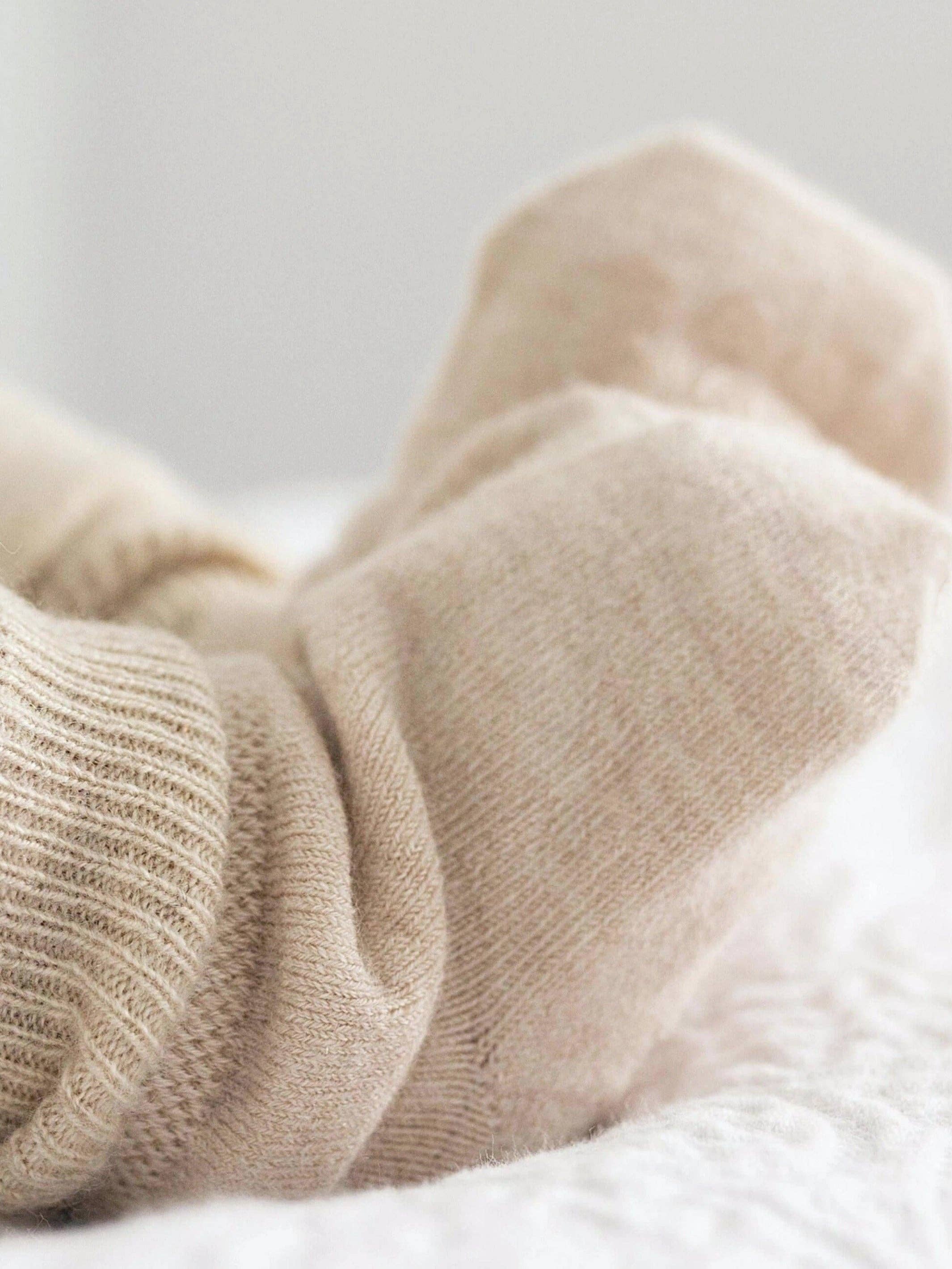 Baby Cashmere Socks Beige: One Size - Image 2