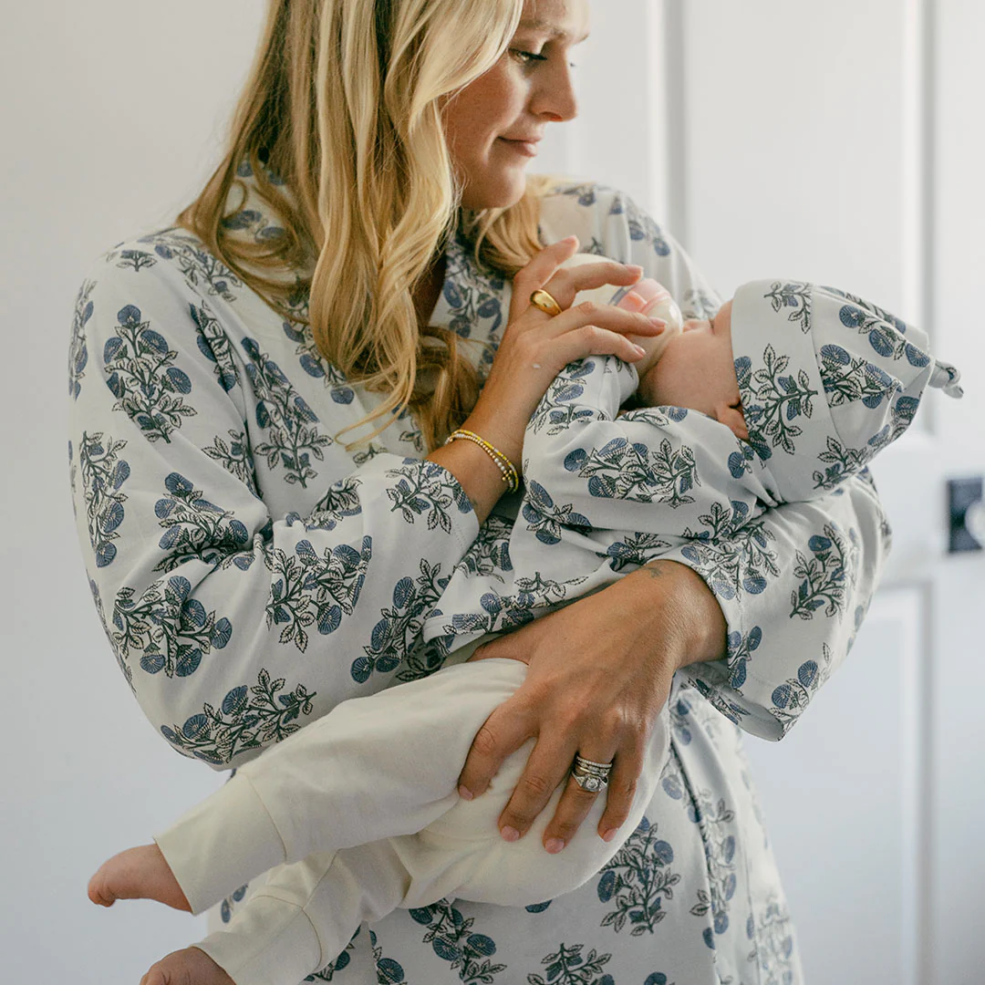 Nesting Box Baby Take Home Set - Blue Bouquet Floral Block Print - Image 4